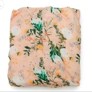 Loulou LOLLIPOP Ecofriendly Fitted Muslin Crib Sheet - Blushing Protea
